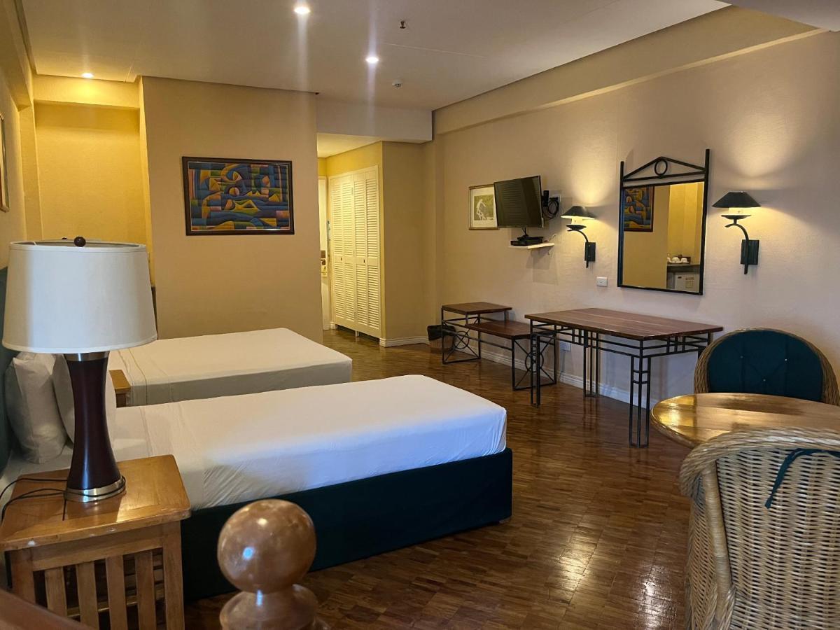 Coco Grande Hotel Dumaguete City Ngoại thất bức ảnh