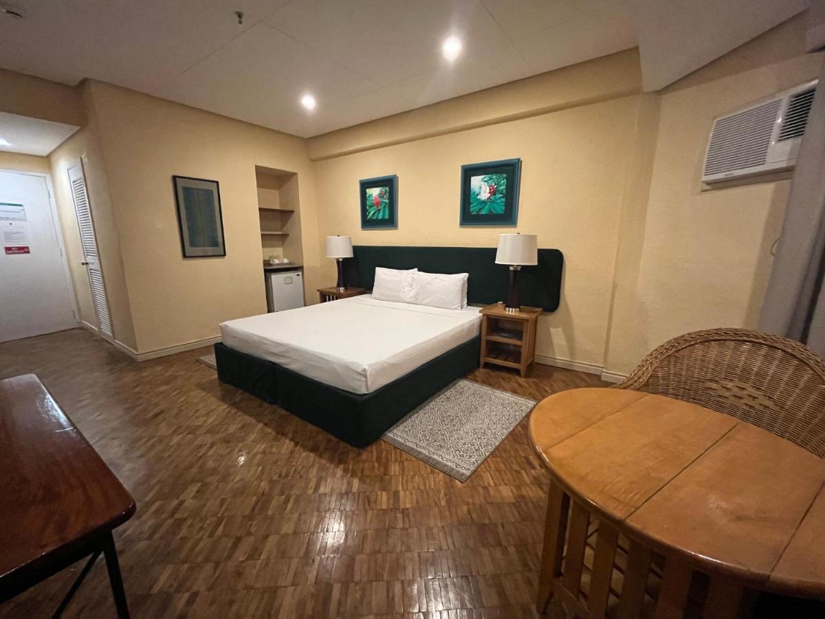 Coco Grande Hotel Dumaguete City Ngoại thất bức ảnh