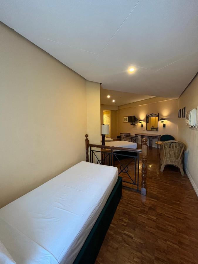 Coco Grande Hotel Dumaguete City Ngoại thất bức ảnh