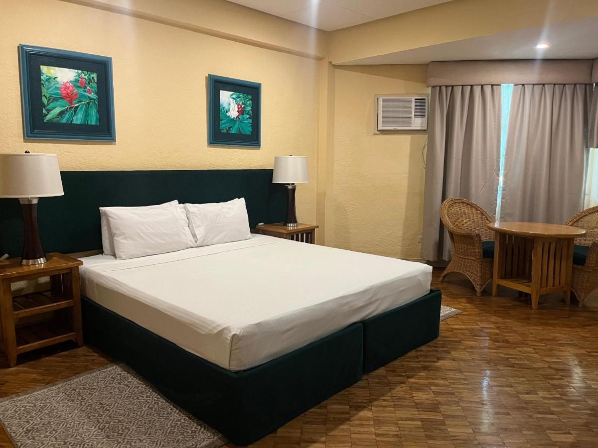 Coco Grande Hotel Dumaguete City Ngoại thất bức ảnh